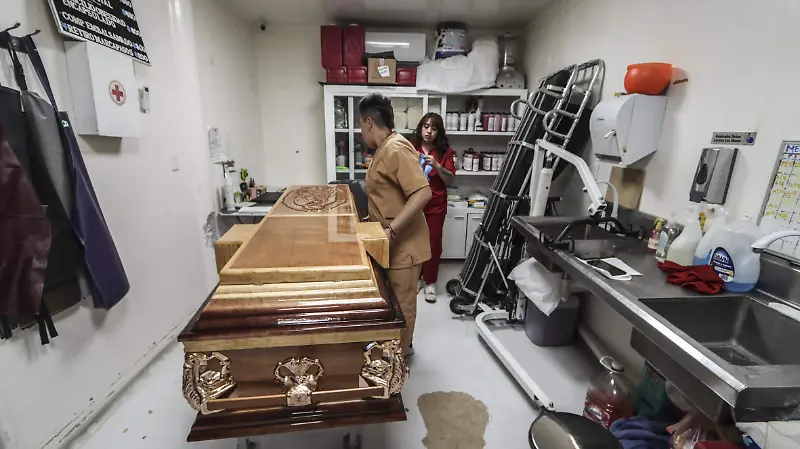 Embalzamadoras-Muerte-Muertos-Servicios Funerarios